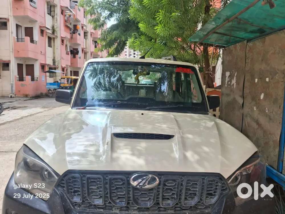 Mahindra Scorpio Classic 2021 Diesel 810000 Km Driven