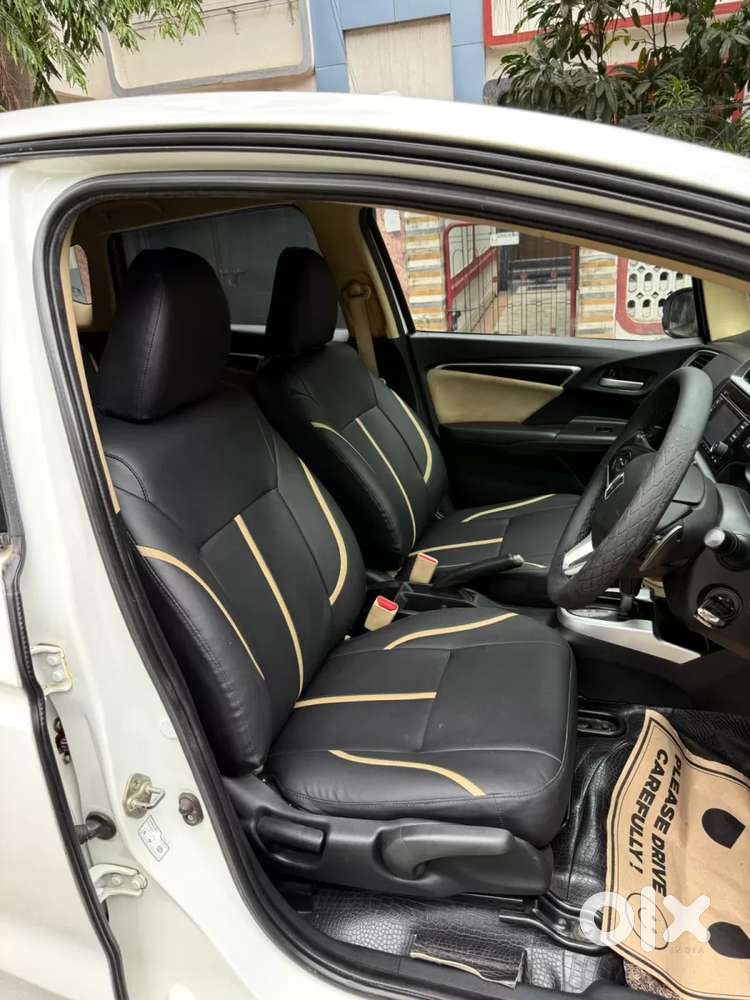 Honda Jazz V Cvt, 2017, Petrol