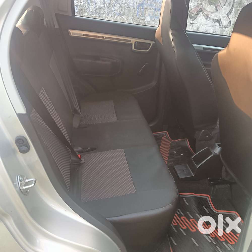 Maruti Suzuki S-presso Vxi, 2024, Petrol