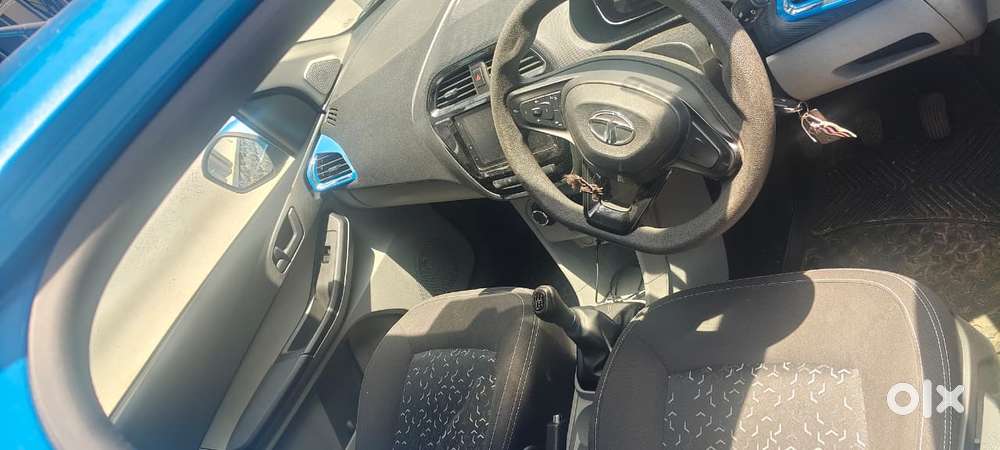 Tata Tiago 1.2 Revotron Xz (o), 2020, Petrol