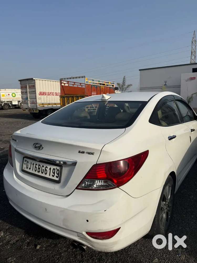 Hyundai Verna Sx Crdi 2013 Model