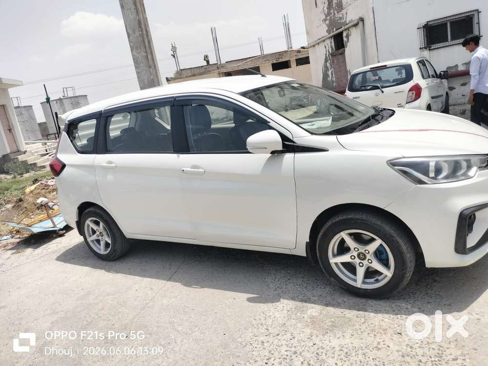 Maruti Suzuki Ertiga 2022-2023 Vxi Cng, 2023, Cng & Hybrids