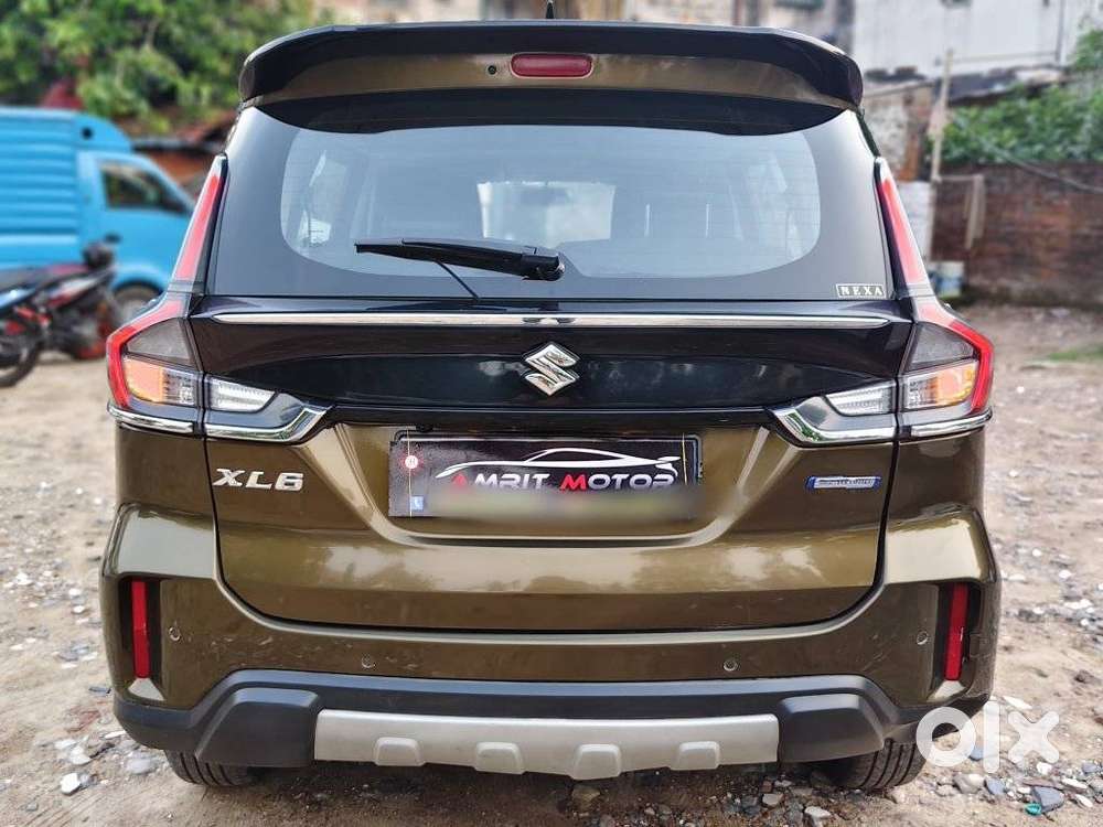 Maruti Suzuki Xl6 1.5 Alpha Plus At, 2022, Petrol