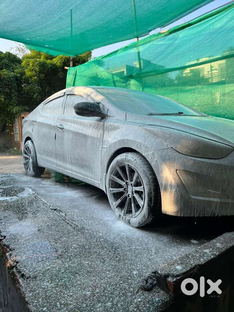 Hyundai Elantra 2015 Petrol 38000 Km Driven