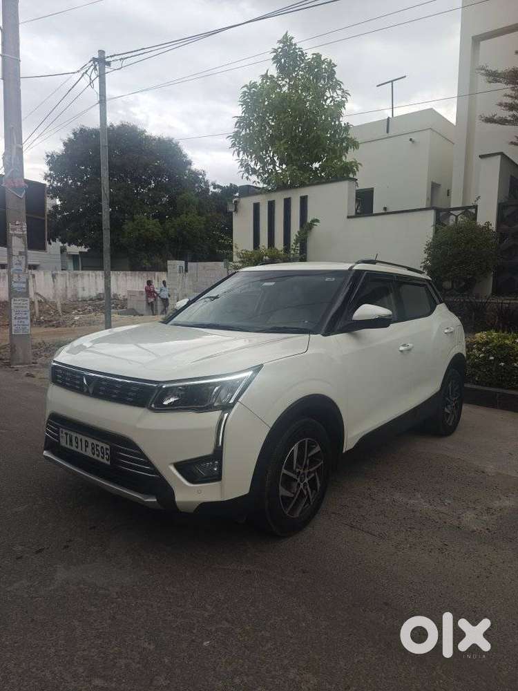 Mahindra Xuv300 W8 (o) 1.5 Diesel Amt, 2023, Diesel