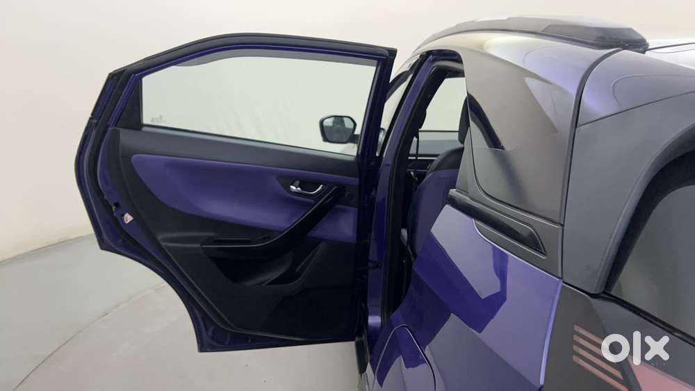 Tata Nexon Fearless Plus S Purple 1.2 Revotron Petrol 7dca Dual Tone..