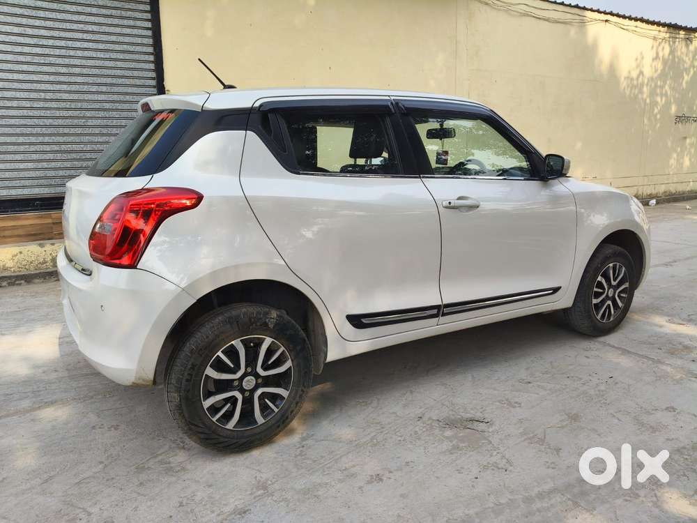 Maruti Suzuki Swift 2018 Vxi, 2023, Petrol