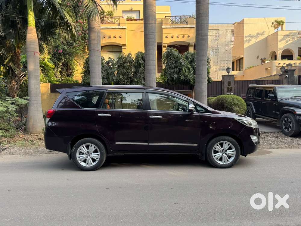 Toyota Innova Crysta 2.8 Zx At, 2017, Diesel