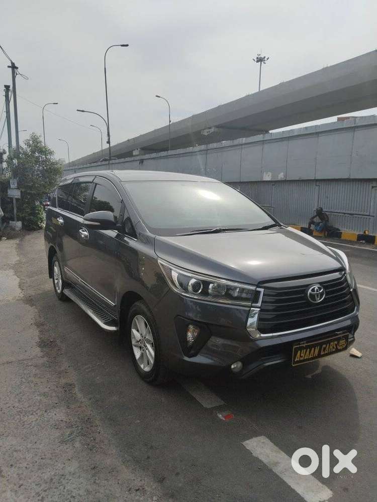 Toyota Innova Crysta 2.4 V, 2017, Diesel