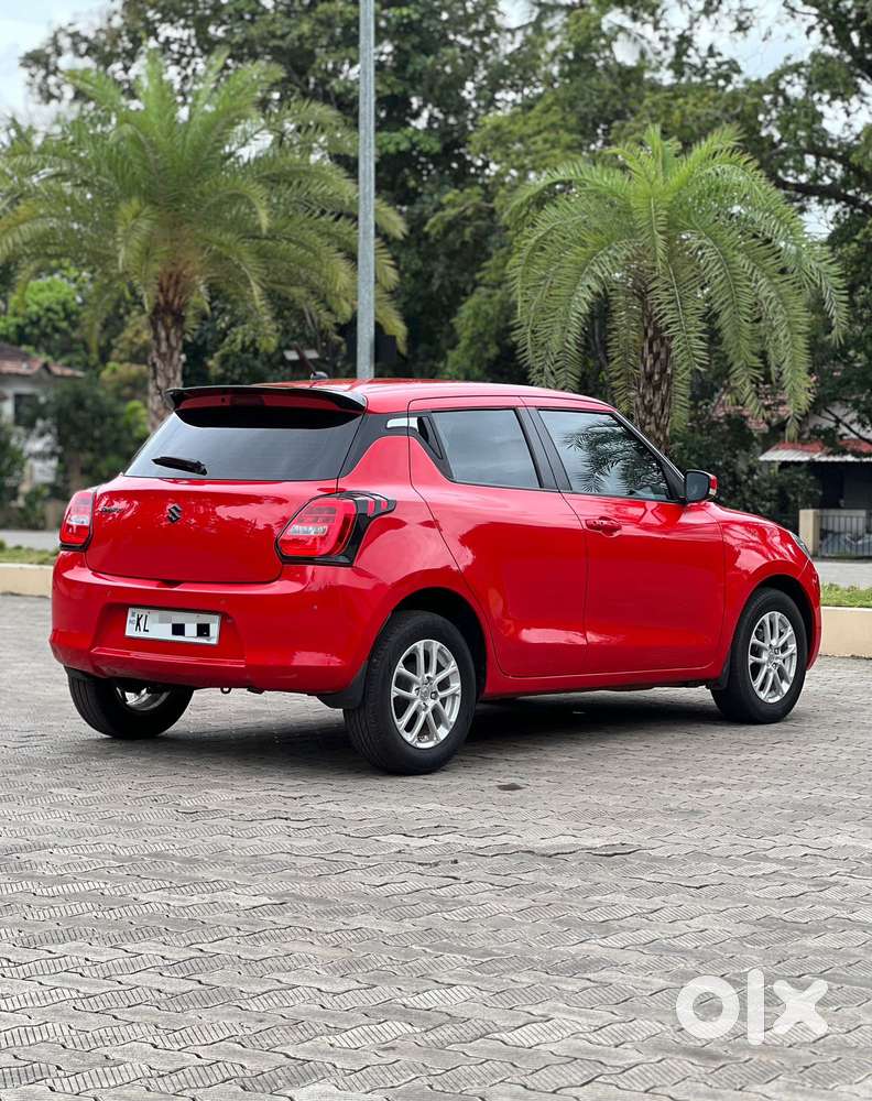 Maruti Suzuki Swift 1.3 Zxi, 2023, Petrol