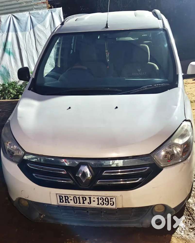 Renault Lodgy 9 Seater Ertiga Ke Look Ka Hai
