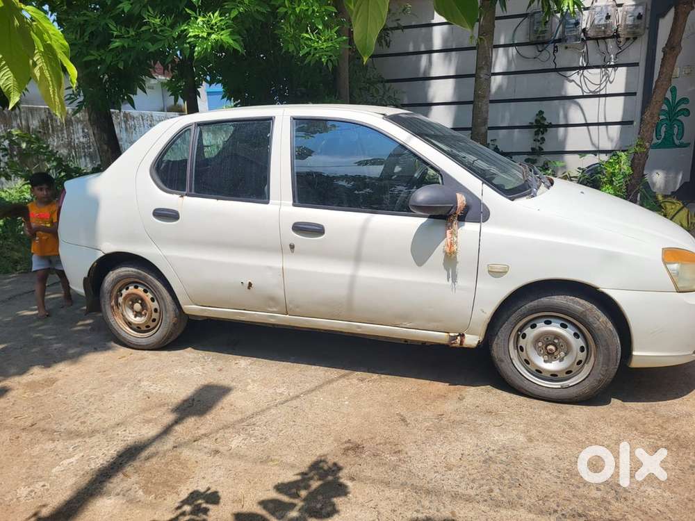 Tata Indigo Ecs Ls 2013