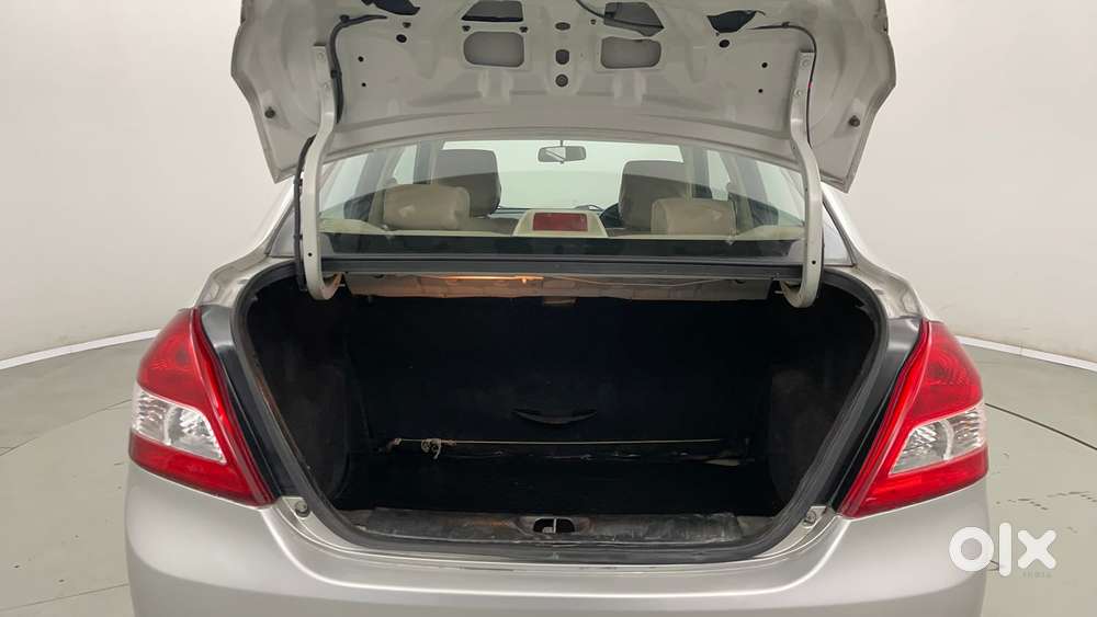 Maruti Suzuki Swift Dzire 1.3 Vxi, 2014, Petrol