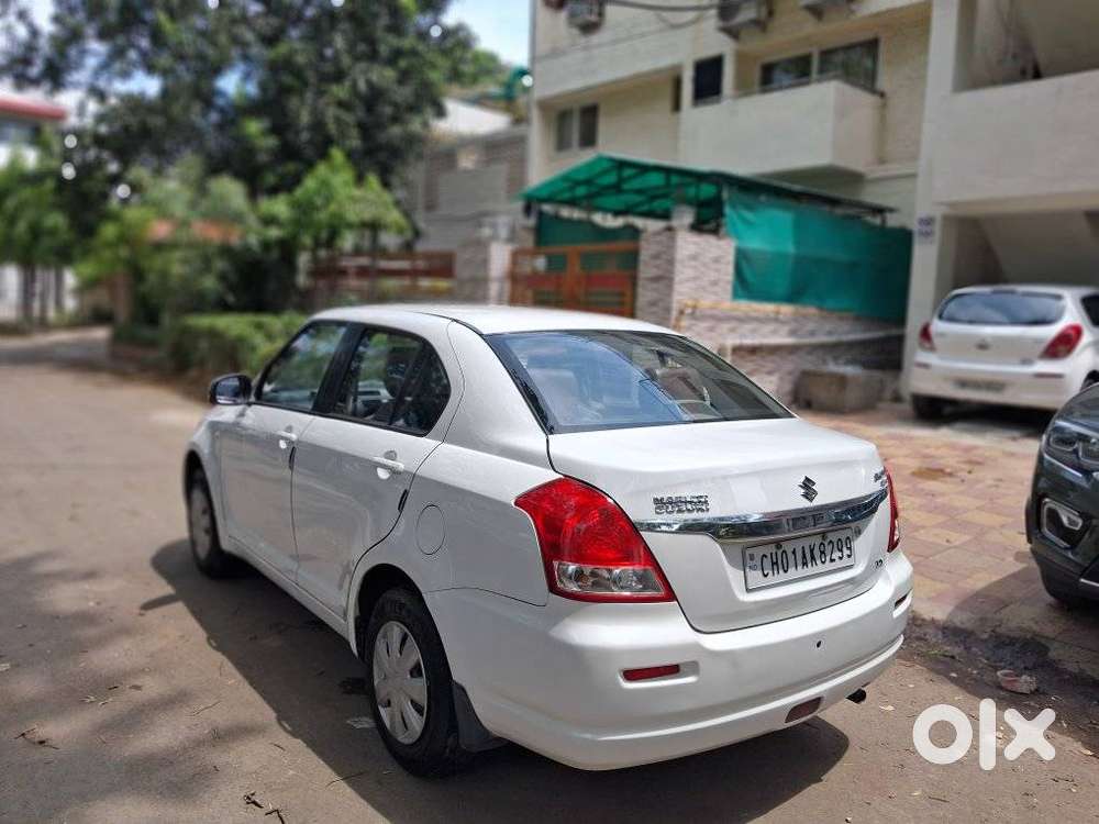 Maruti Suzuki Swift Dzire 1.2 Vxi Bsiv, 2011, Petrol