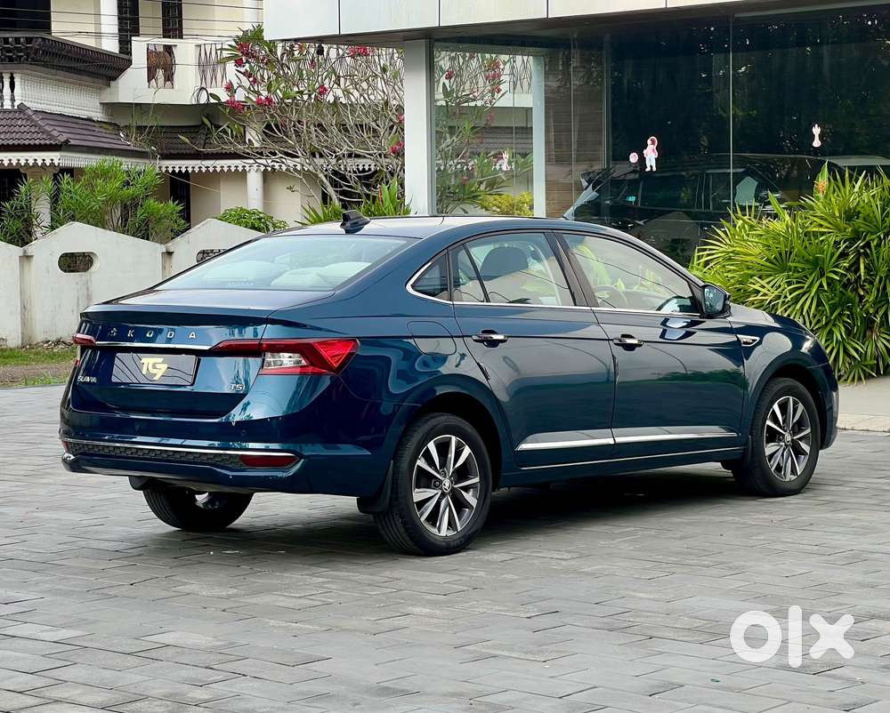Skoda Slavia 1.5 Tsi Style At, 2023, Petrol