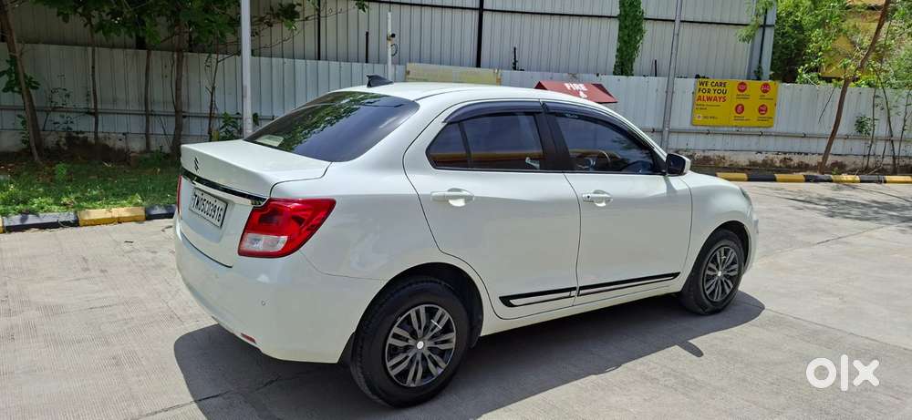Maruti Suzuki Swift Dzire 1.3 Vxi, 2021, Petrol