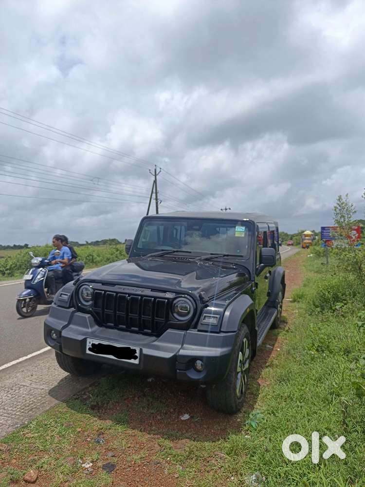 Thar Roxx Ax 7l Diesel At Rwd Automatic