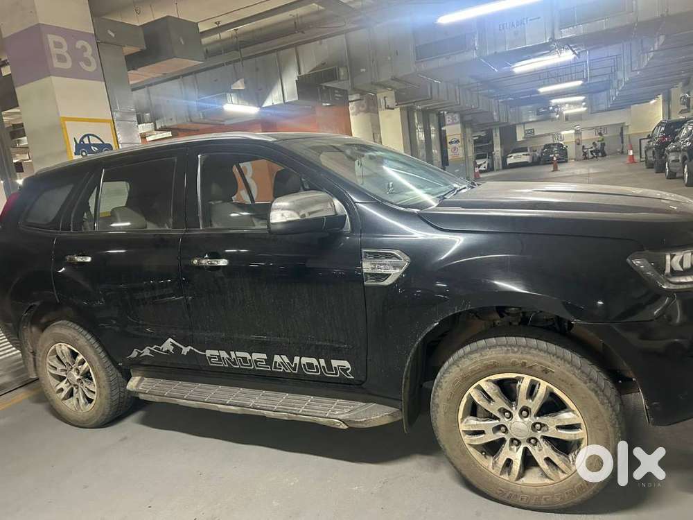 Ford Endeavour 2017 Diesel 165950 Km Driven