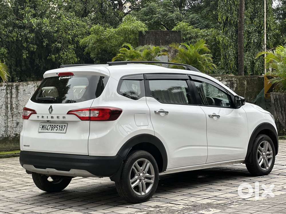 Renault Triber Rxz, 2024, Petrol