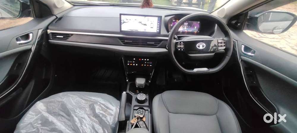 Tata Nexon Fearless Plus (ps)  1.2 Petrol Dca (adas), 2025, Petrol