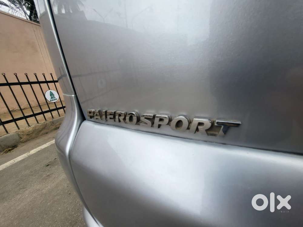 Mitsubishi Pajero Sport 2.5 Manual, 2012, Diesel