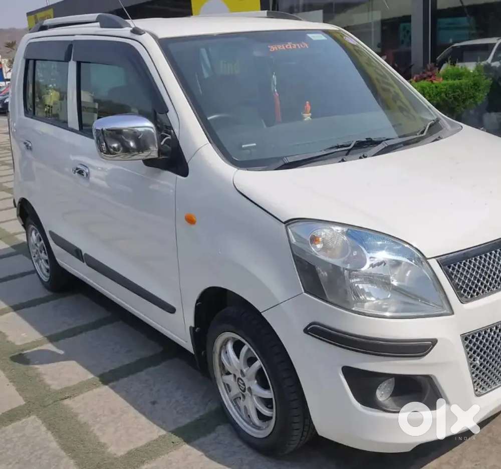 Wagonr 2015 Model And Cng Aur Petrol Pawar Stearing Aur Pawar Vindo