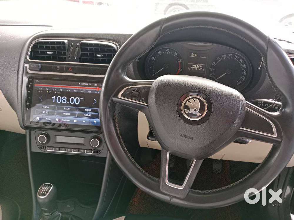 Skoda Rapid, 2021, Petrol