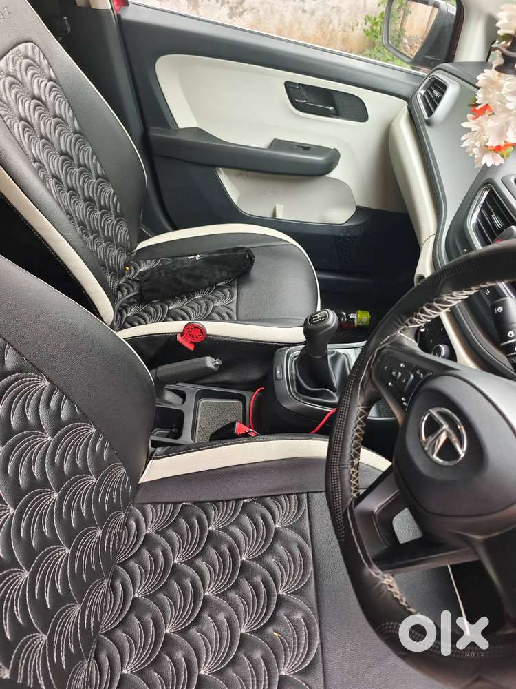 Tata Altroz Xm Plus S Diesel, 2023 ,red Colour