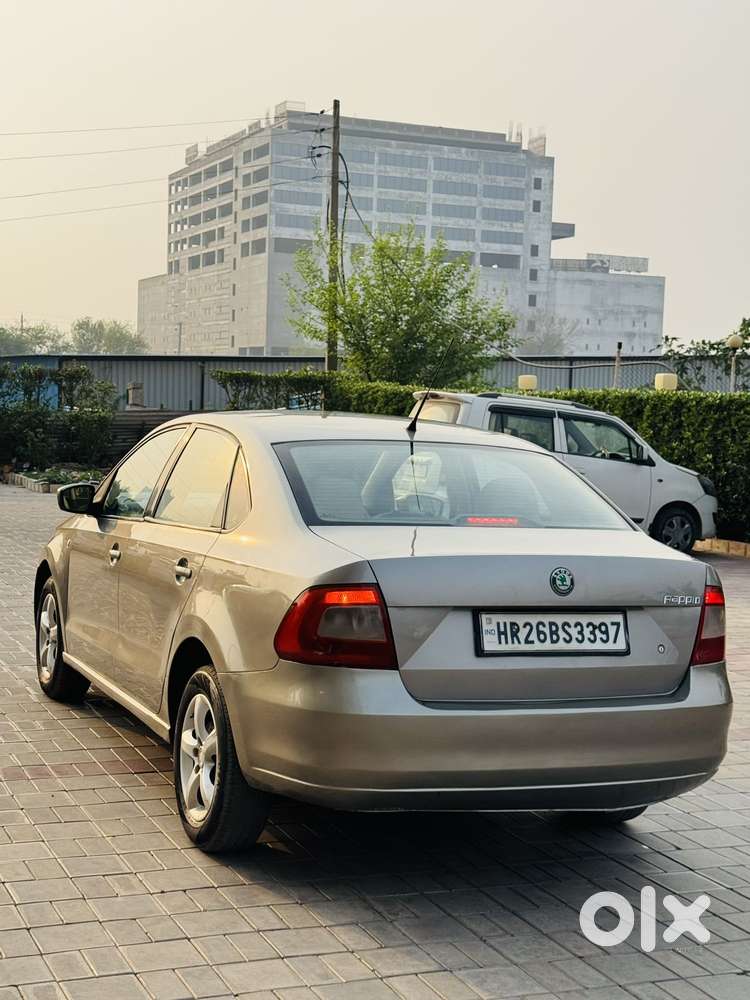 Skoda Rapid Elegance 1.6 Tdi Cr Manual, 2012, Diesel