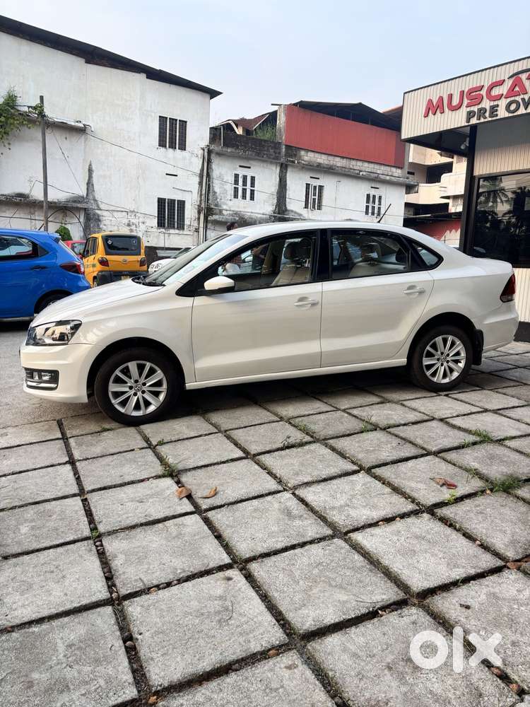Volkswagen Vento 1.2 Tsi Highline Plus At, 2016, Petrol