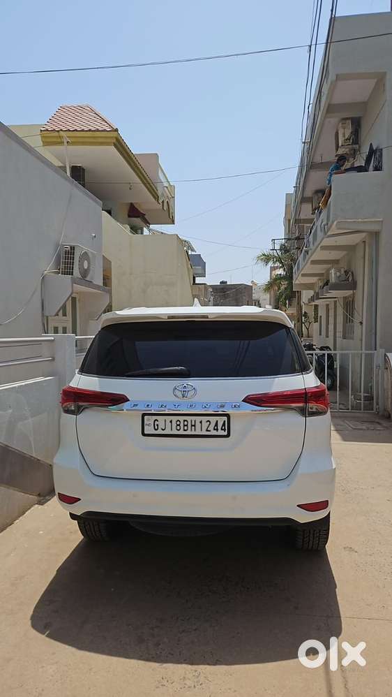 Fortuner 4x2 Auto 2017 Top Condition