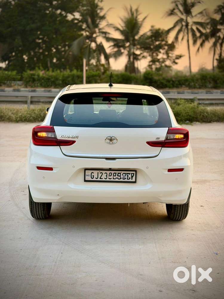 Toyota Glanza 1.2 S Amt, 2023, Petrol