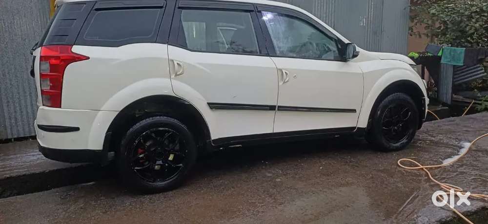 1st Owner Xuv 500 W6 With Loan Facility Available