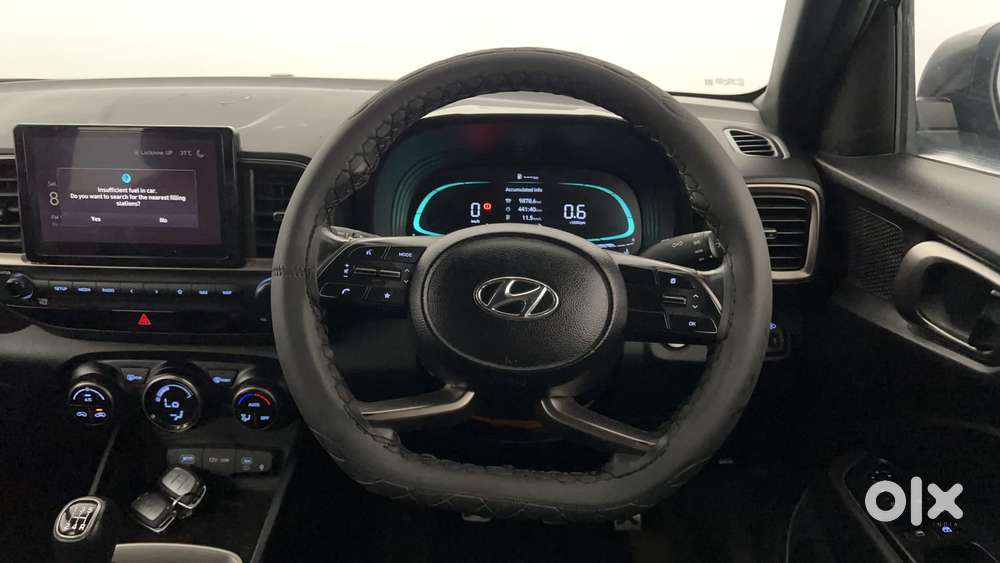 Hyundai Venue Sx Knight Edition Mt, 2023, Petrol