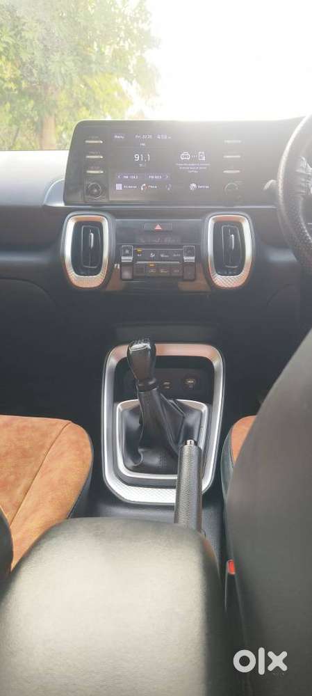 Kia Sonet, 2021, Petrol