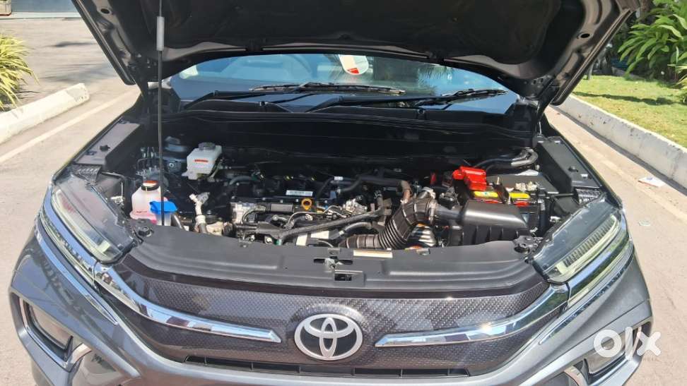 Toyota Urban Cruiser Hyryder 1.5 V Hybrid, 2024, Petrol