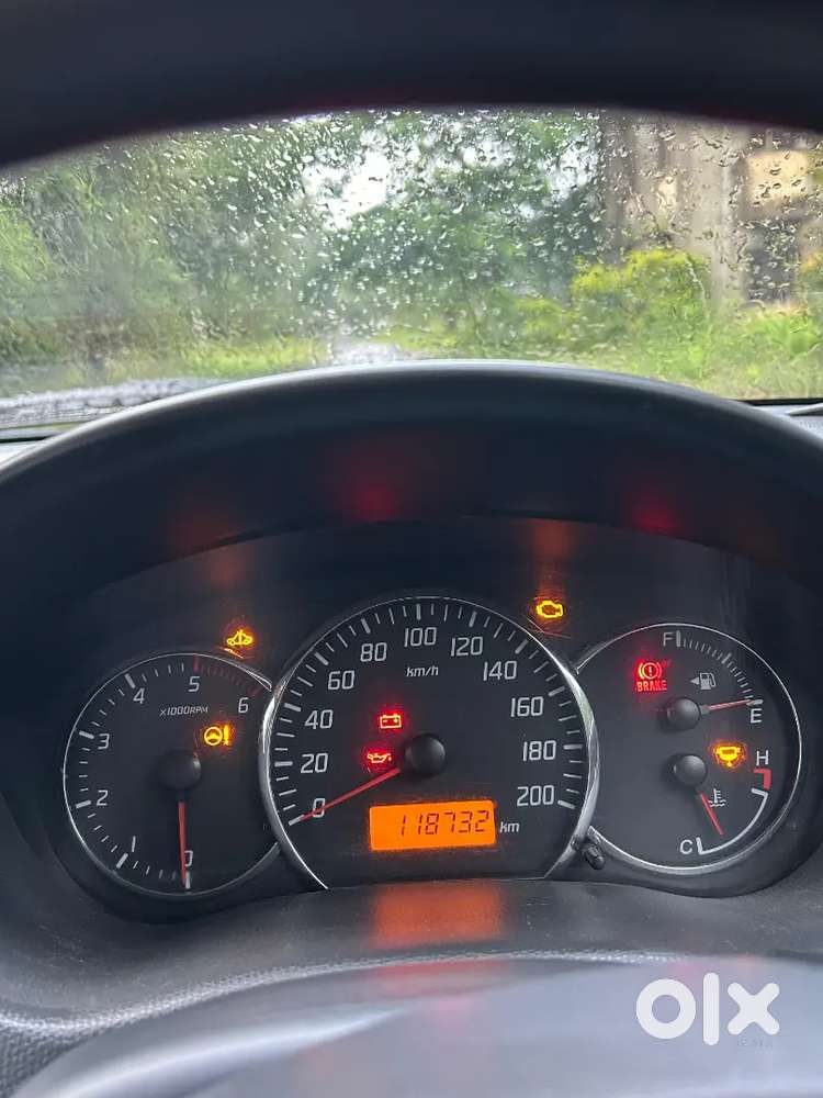 Maruti Suzuki Swift Dzire 2010