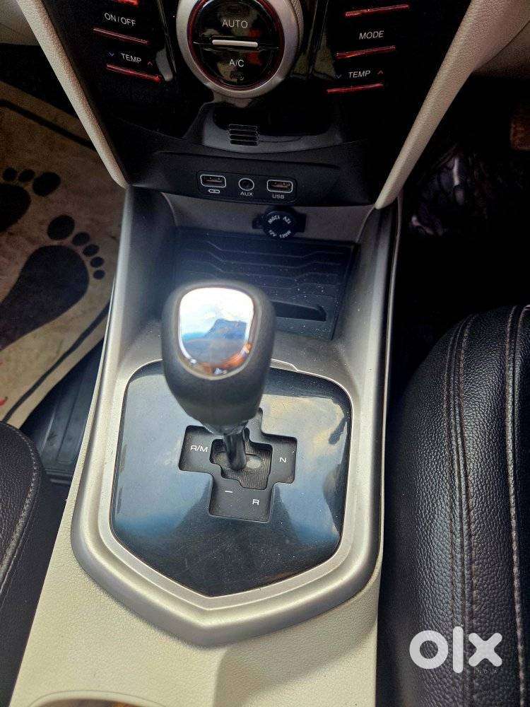 Mahindra Xuv300 W8 Amt Optional Diesel, 2019, Diesel