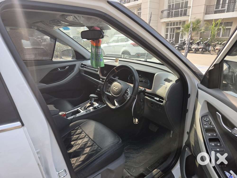 Hyundai Creta Sx Tech At Petrol 2025