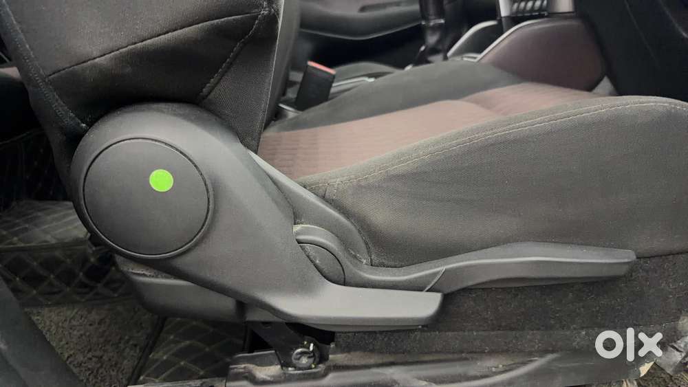 Maruti Suzuki Grand Vitara 1.5 Sigma Smart Hybrid, 2023, Petrol