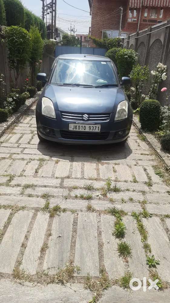 Maruti Suzuki Dzire 2011 Petrol 145000 Km Driven