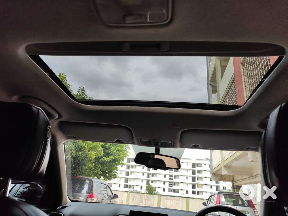 Hyundai Venue 1.0 Sx (o) Turbo Imt, 2023, Petrol