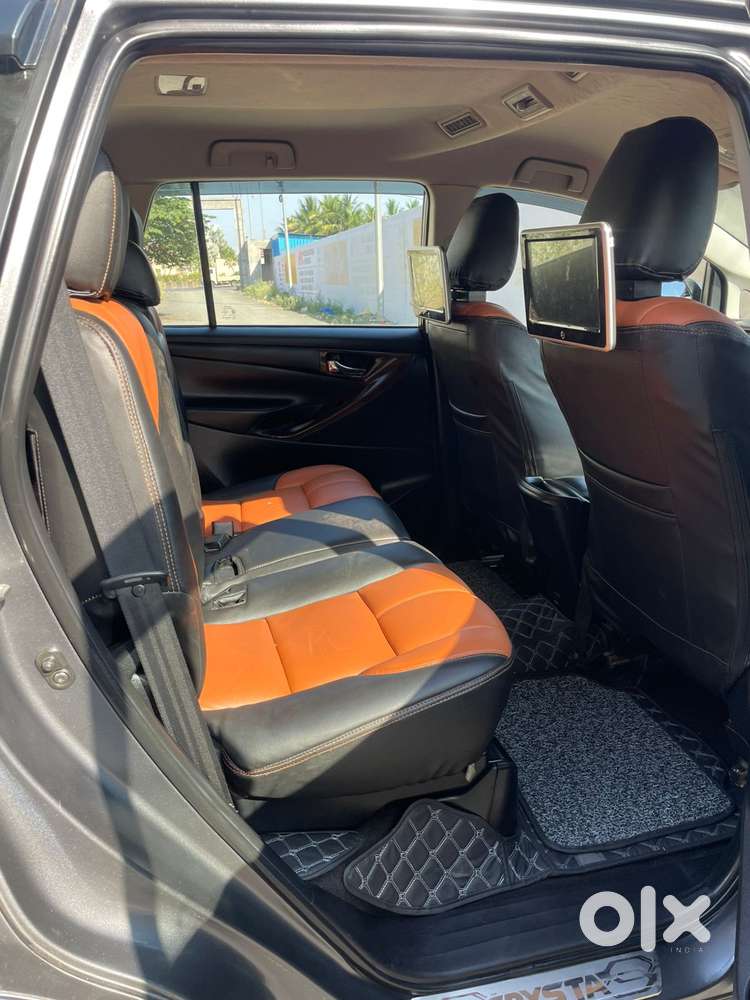 Toyota Innova Crysta 2.4 G Mt 7 Str, 2019, Diesel