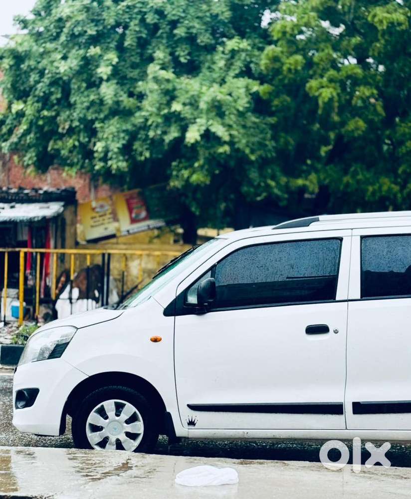 Maruti Suzuki Wagon R 2015 Petrol Well Maintained
