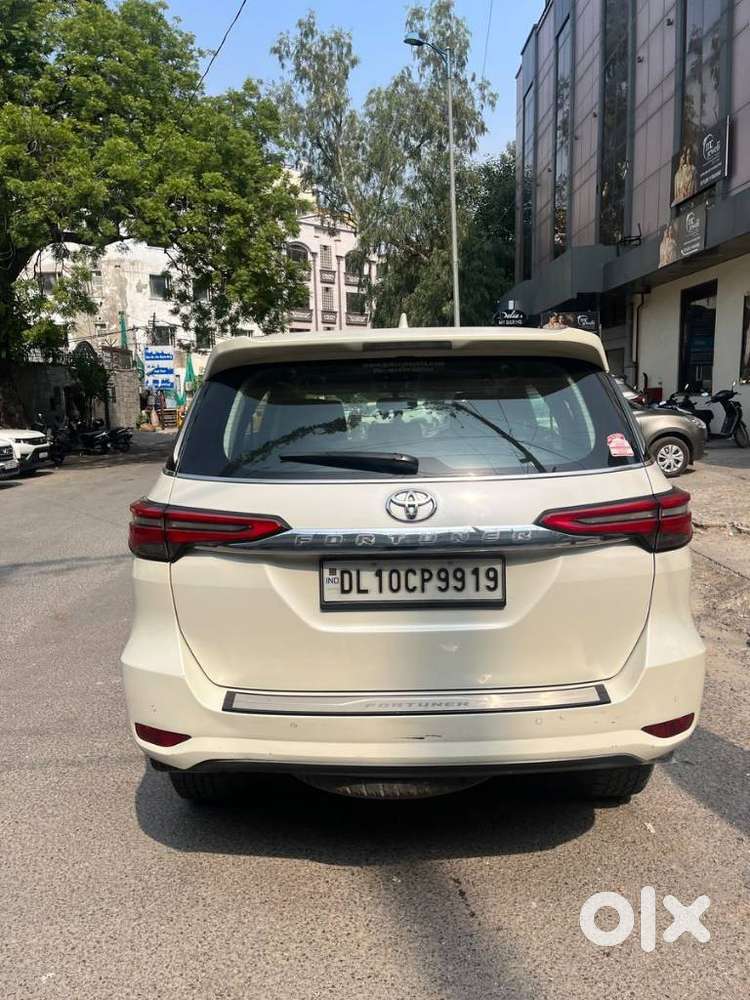 Toyota Fortuner 4x2 At 2.8 Diesel, 2021, Diesel