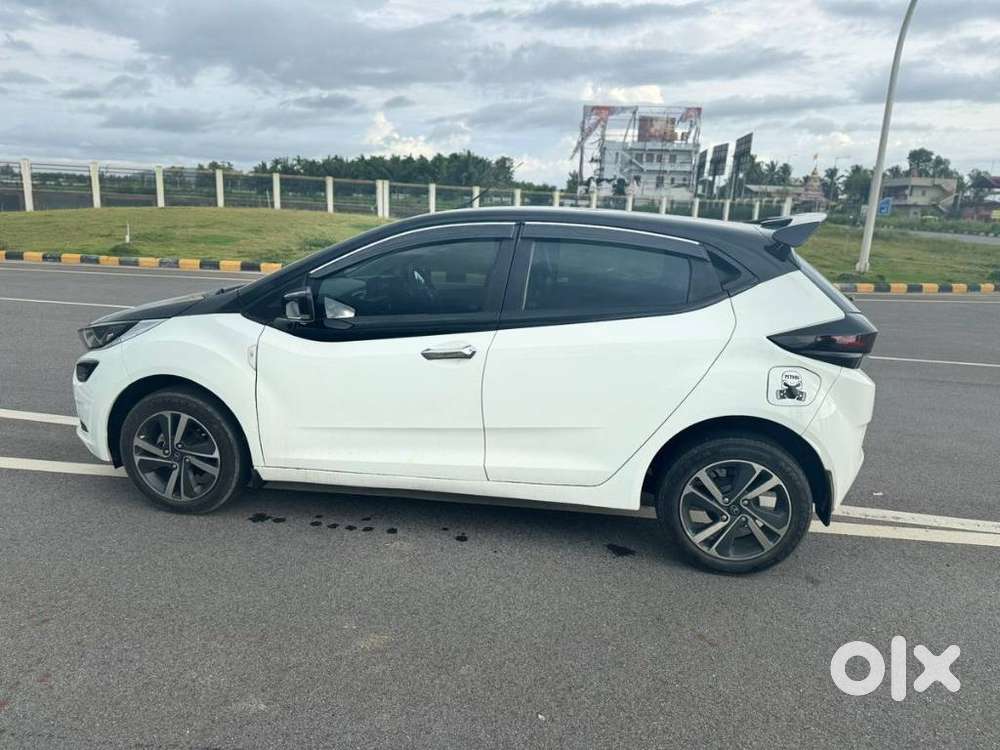 Tata Altroz 1.2 Xm Plus, 2023, Petrol