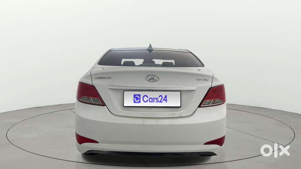 Hyundai Verna 1.6 Vtvt Sx, 2017, Petrol