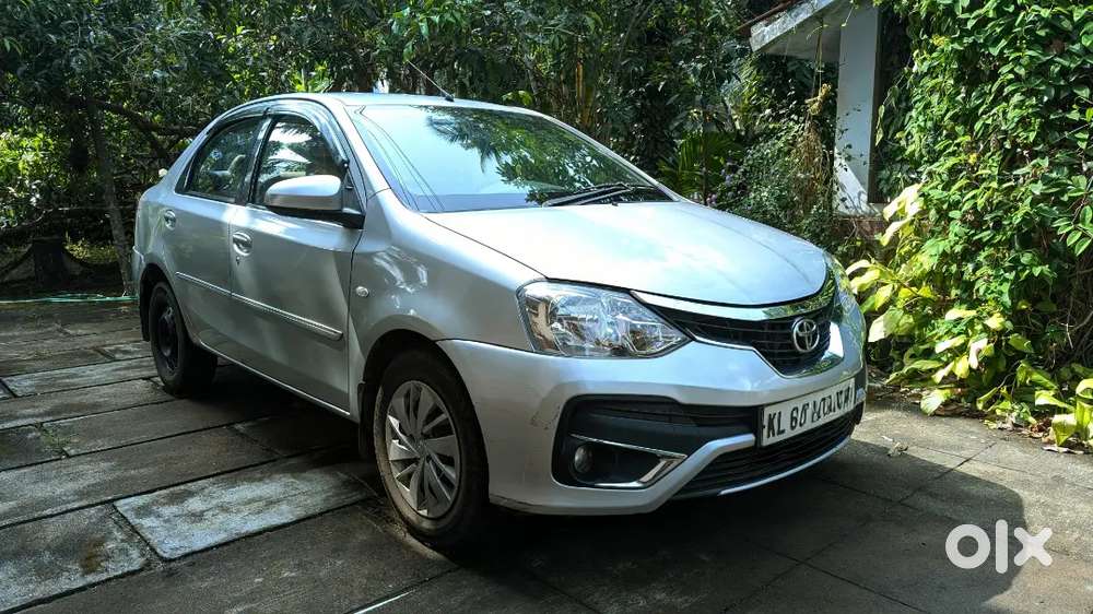 Toyota Etios 2013 Diesel 196000 Km Driven