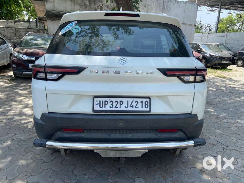 Maruti Suzuki Brezza 1.5 Vxi Cng, 2024, Cng & Hybrids