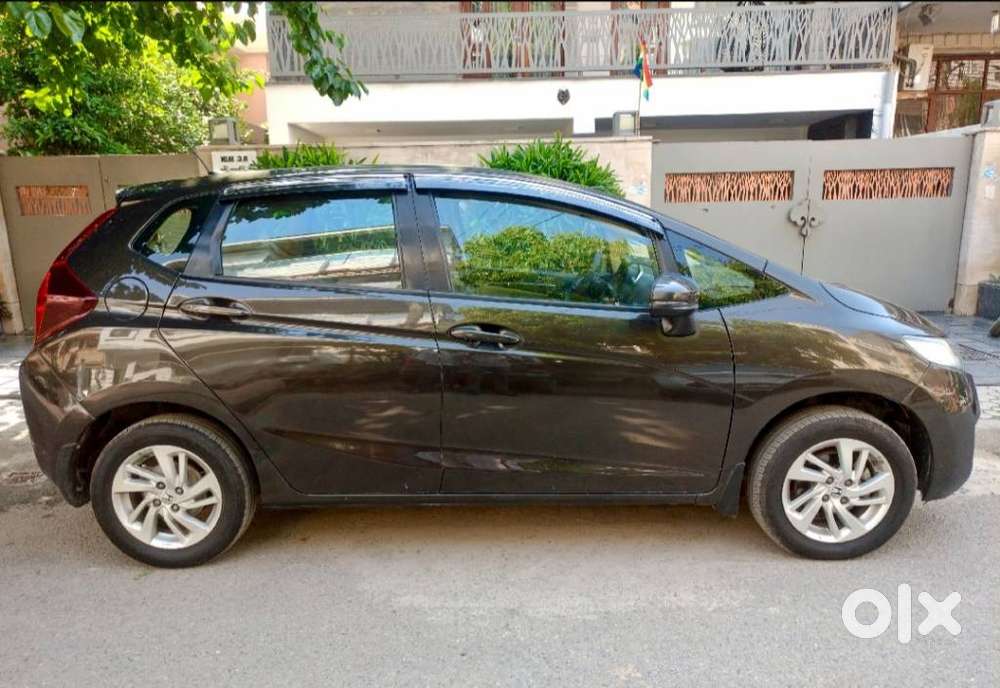 Honda Jazz V Mt Privilege, 2016, Petrol